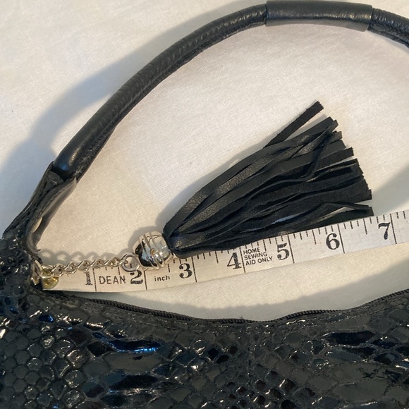 Miss Mak Couture designs hobo snakeskin tassel bag - Picture 12 of 16